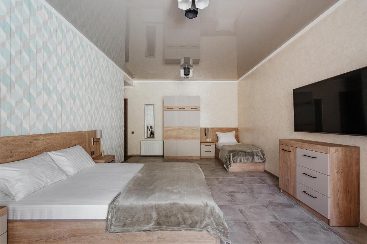 Yudgi - Home Hotel Chornomorsk Exterior foto
